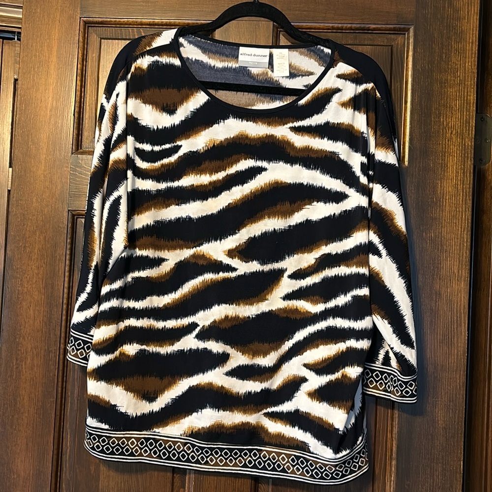 Alfred Dunner 3/4 sleeve Blouse